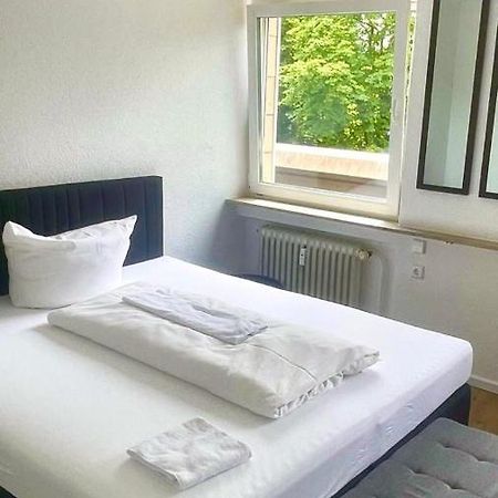 Pension Rd Reutlingen Buitenkant foto