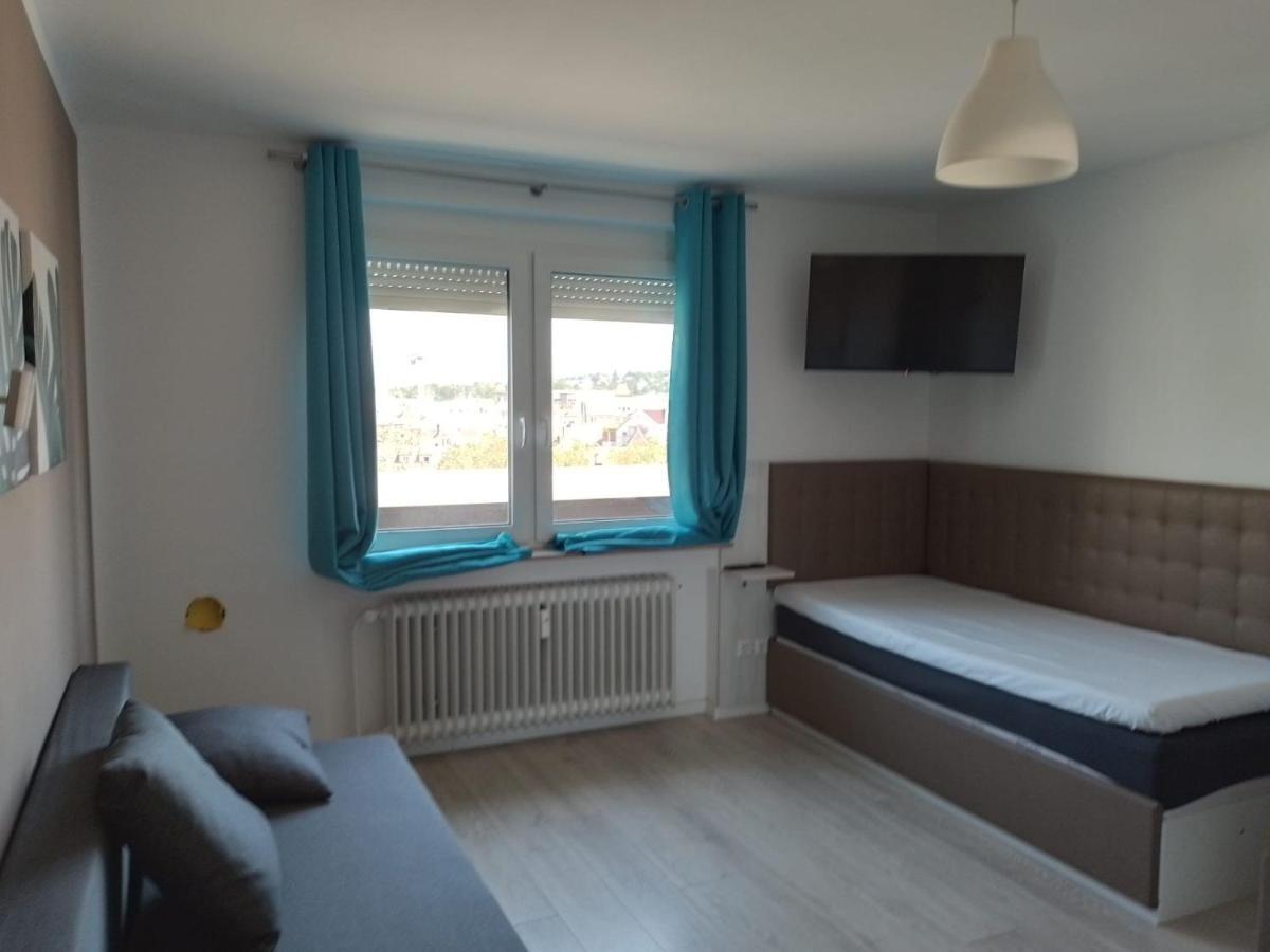Pension Rd Reutlingen Buitenkant foto
